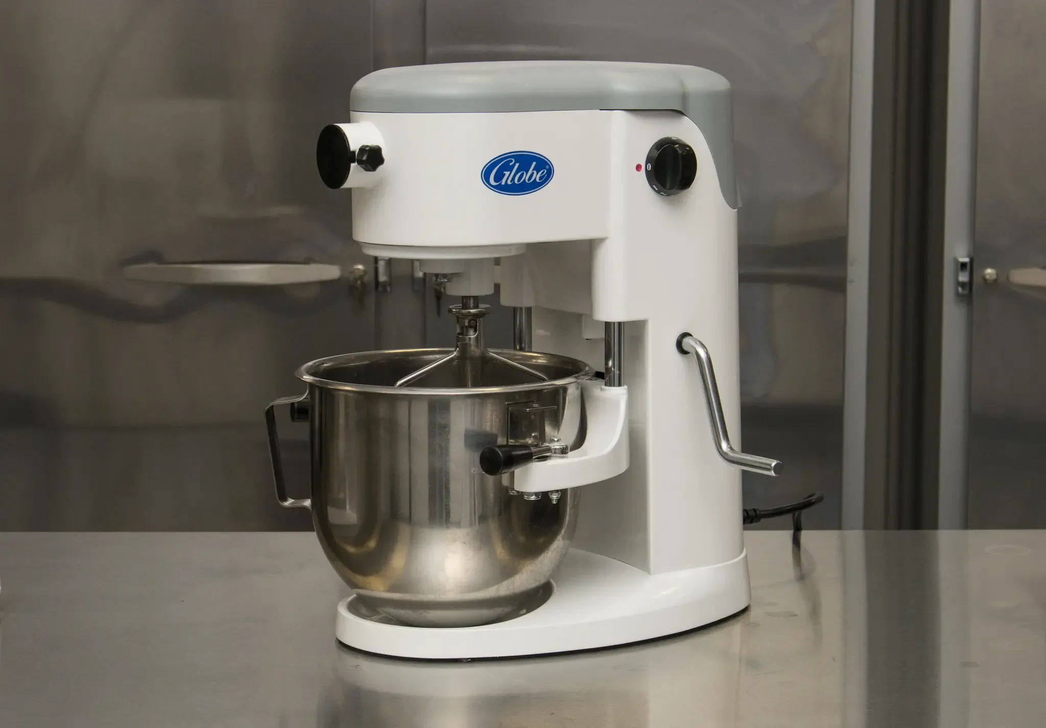 Globe SP05, Mixer, Planetary, 115V, 5.0 Quarts